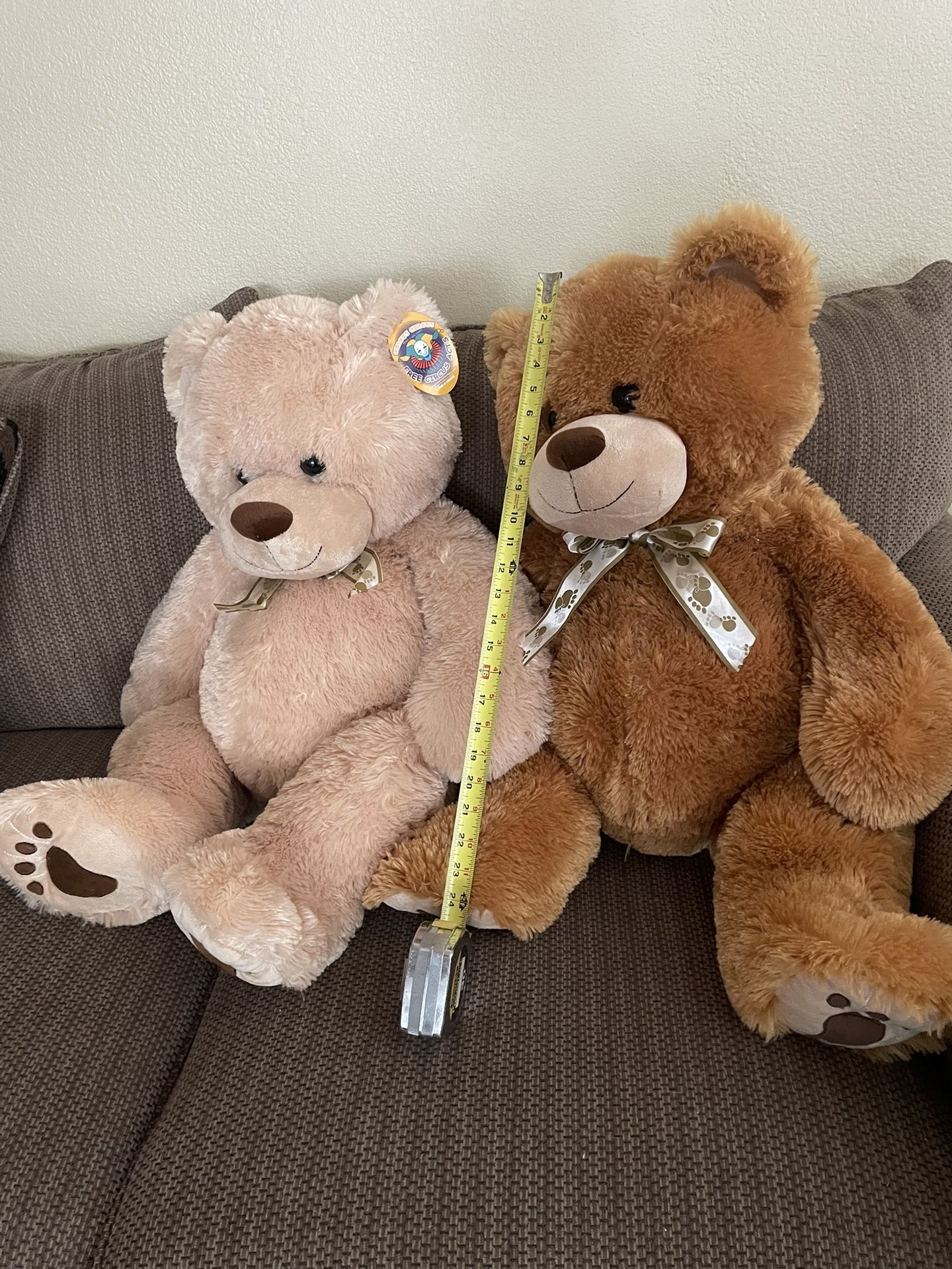 2 Large Teddy Bears (Lot 3)