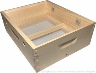 ***Brand New In Box’s (2) Beehive Quilt Boxs for 10 Frame Langstroth Bee Hive Assembled Quilt $20