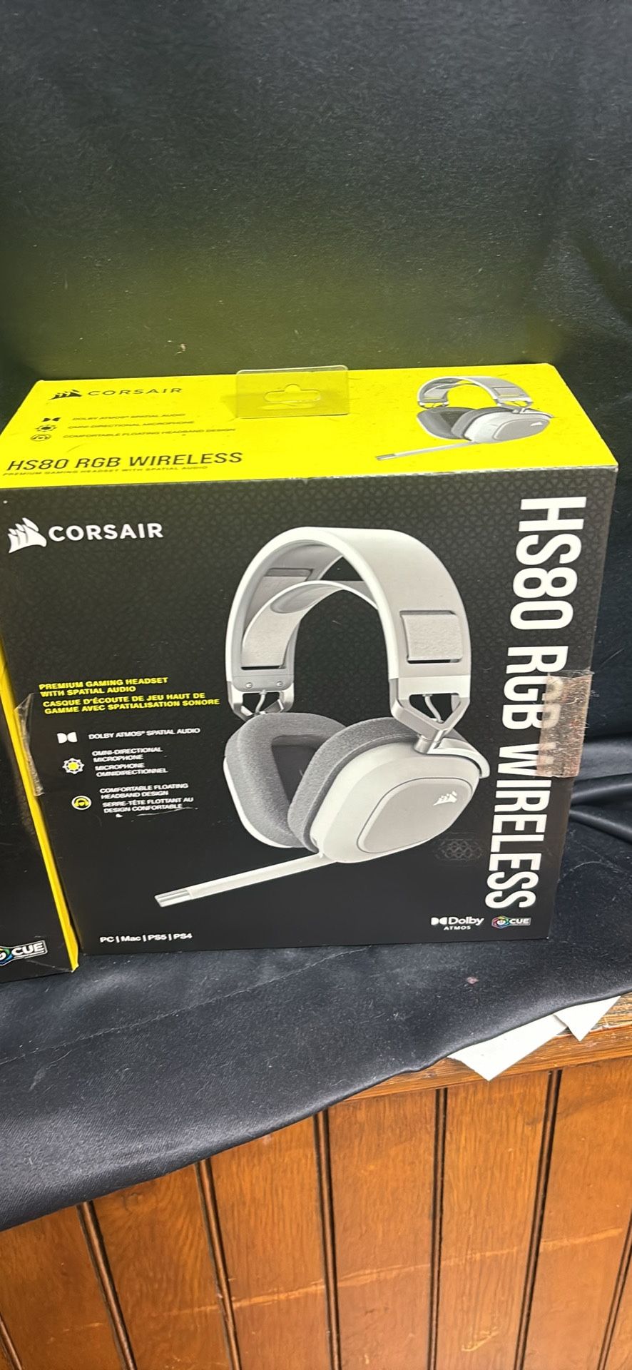 Corsair Hs80 RGB Wireless
