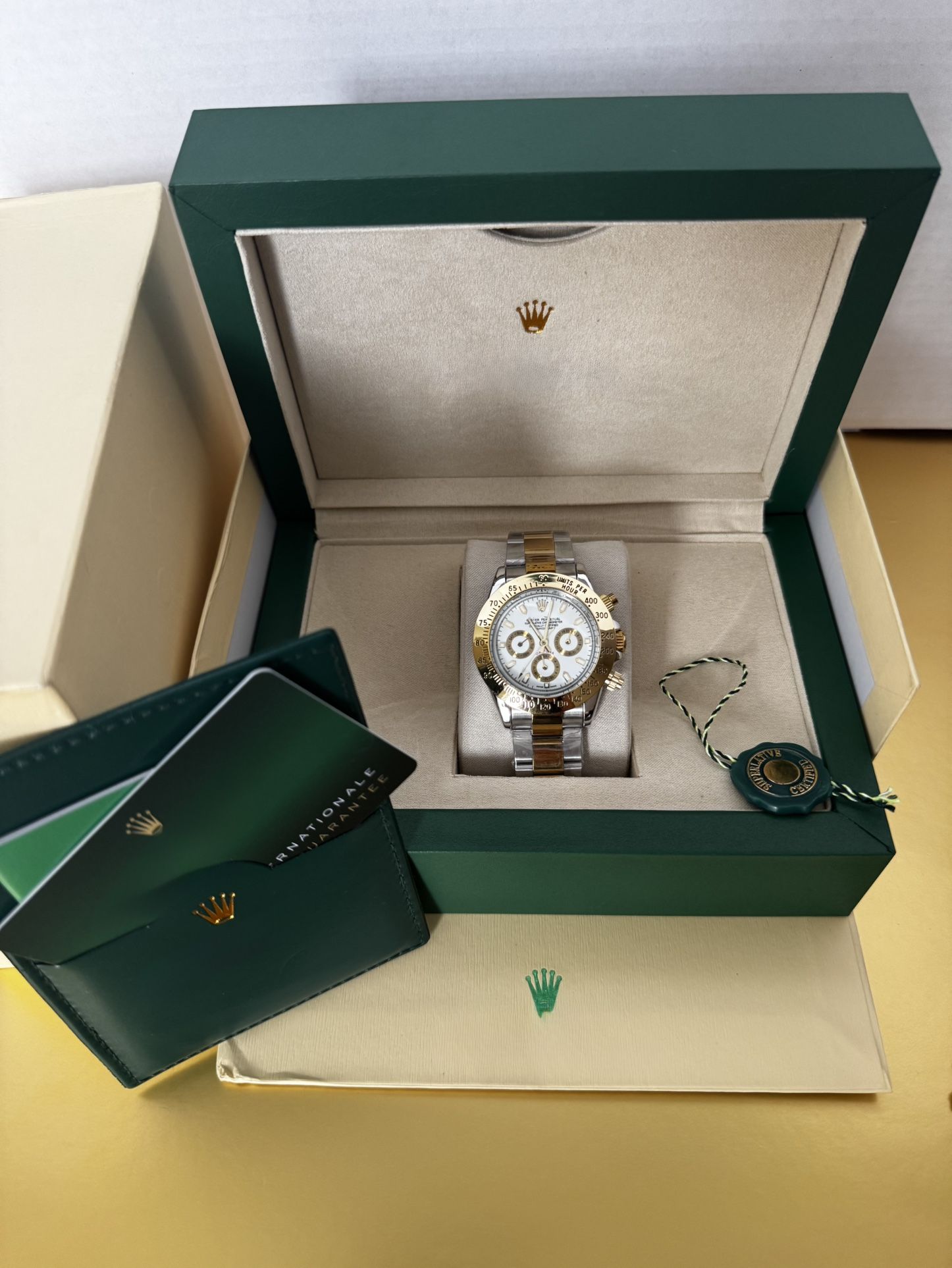 Luxury Name brand Watch