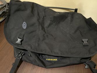 Timbuk2 Large Black Messenger Bag