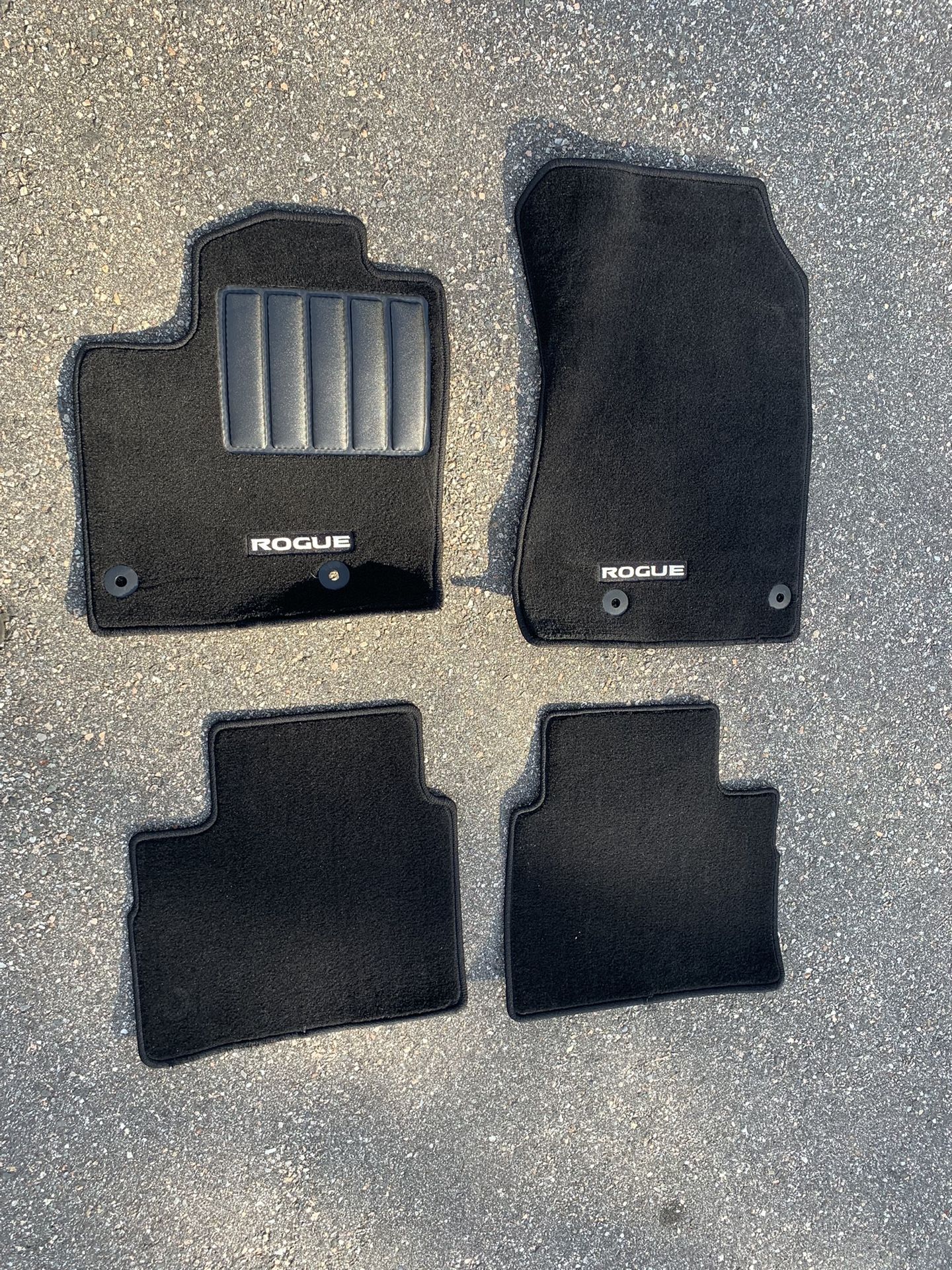 2023 NISSAN ROGUE OEM BRAND NEW FLOOR-MATS