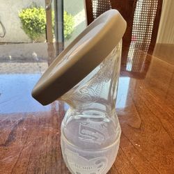 Haakaa Breast Pump