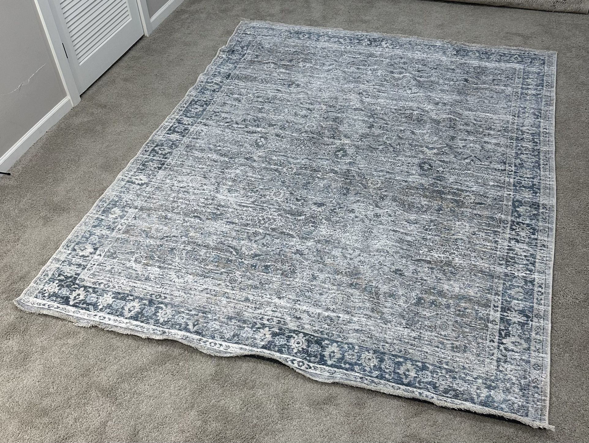 Nuloom Mirna Faded Light Machine Washable Rug