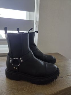 Girls Boots Size 3