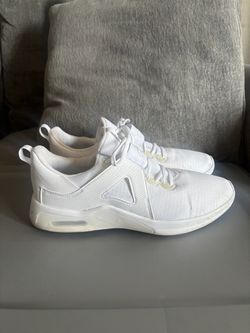 Nike Woman White Tennis Shoe Size 10.5