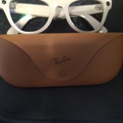 RAY BANS AI GLASSES 