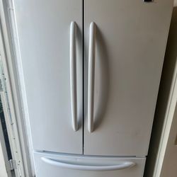Refrigerator Maytag French Door 