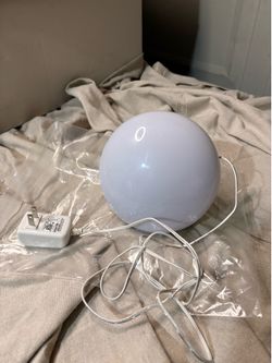 3-setting Happy Light white globe plug in light