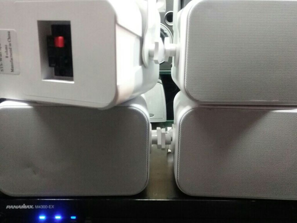 4 Speakers