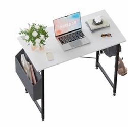 32” Computer Desk – Great Condition – Pickup Only