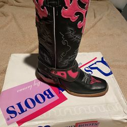 Stephy Boots  By Lama Size 9 1/2