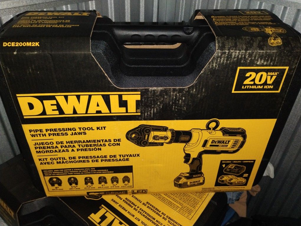DeWalt 20v Max Cordless Press Tool With Jaws