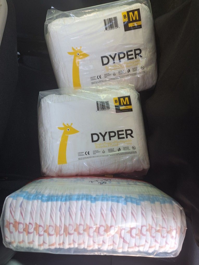 Diapers Size 2T-3T And Size M