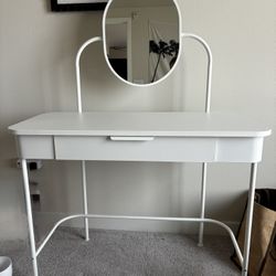 Vanity/ Desk