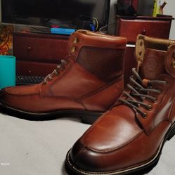 T & V Brown Leather Boots