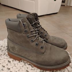Timberland Boots Like New