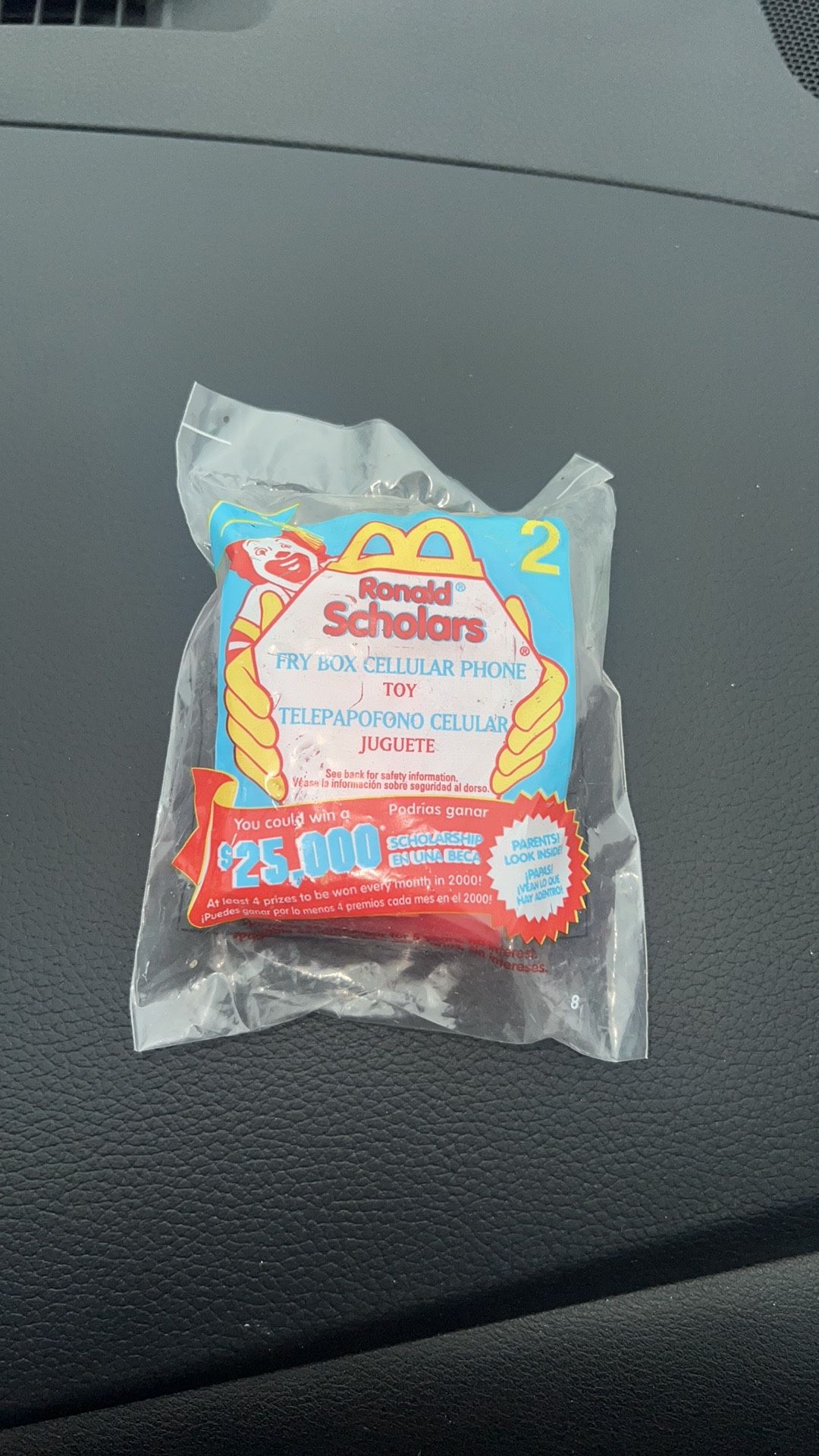 VINTAGE SEALED 1999 McDonald's Scholars Fry Box Cellular Phone Toy