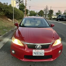 2011 Lexus CT 200h