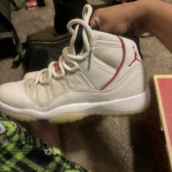 Air Jordan 11