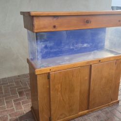 Salt Water Tank With Accessories