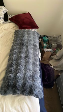 Long soft pillow