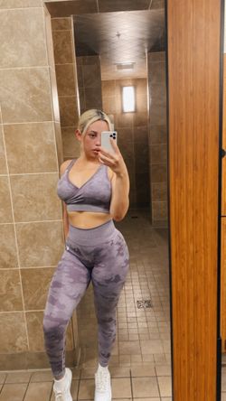 Sports Wear For Men And Women