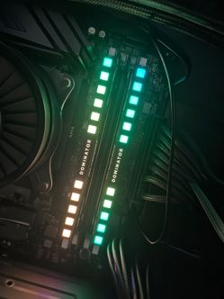 32GB Corsair Dominator Platinum RGB DDR5
6200MHZ (2×16GB) RAM