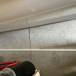 Closet maid 60” Closet Rod