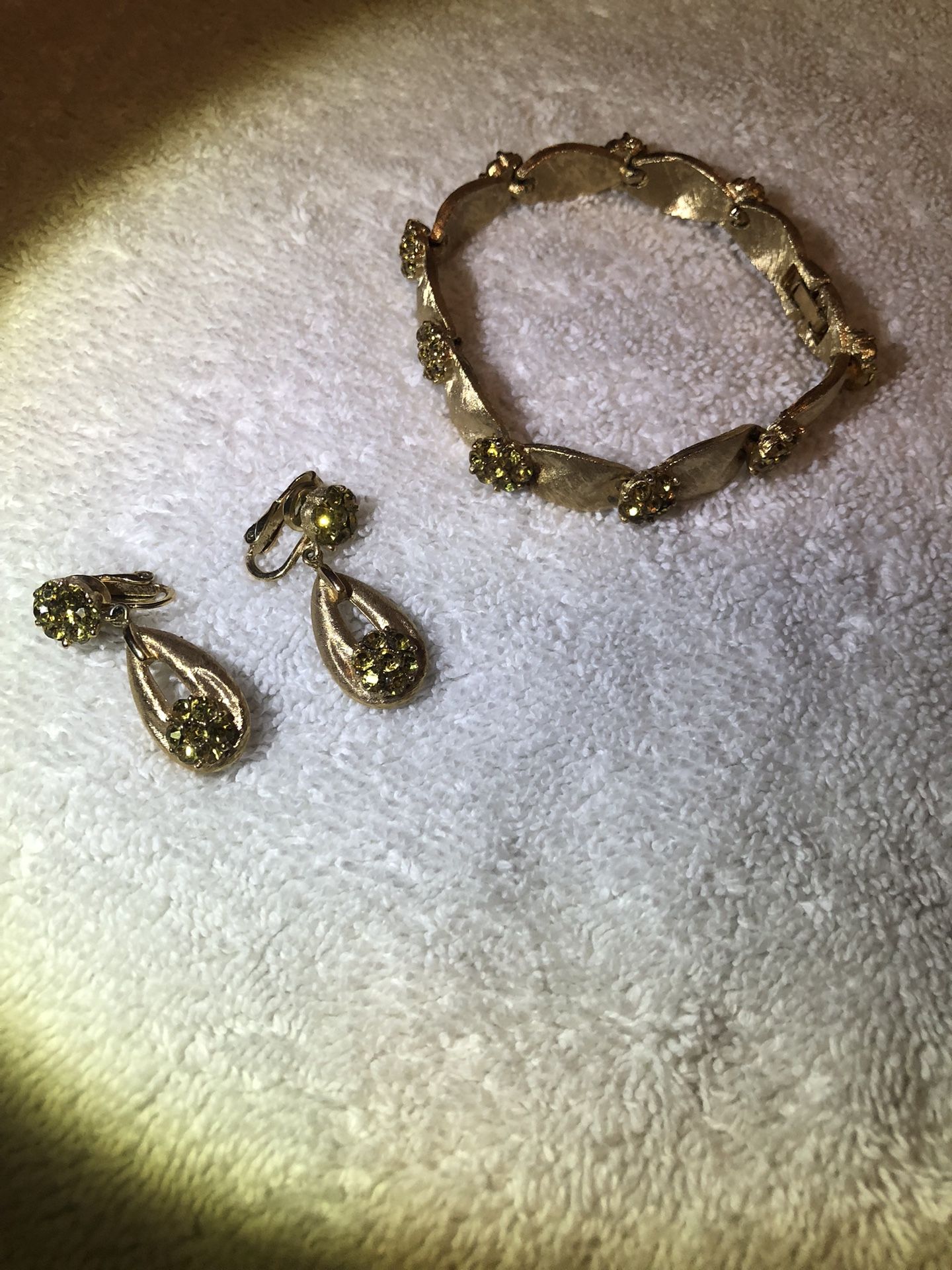 Faux Brushed Gold Bracelet & Earrings 