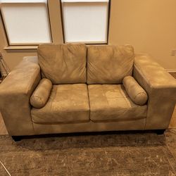 Love seat