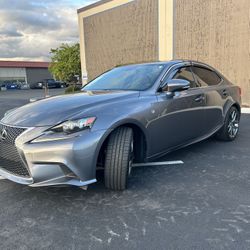 2015 Lexus IS