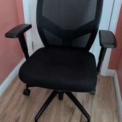 Black Computer Chair 