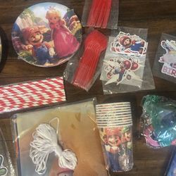 Mario Birthday Supplies And Decoration For 10. 166 Items Total