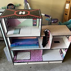 LOL doll House