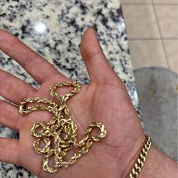 14 Karat 24 Inch Gold Solid Chain 5mm 42 Grams