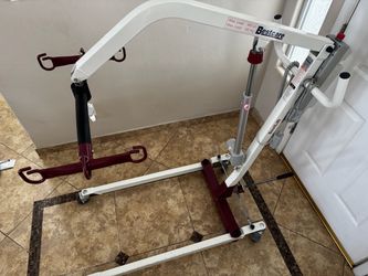 Electric Hoyer lift