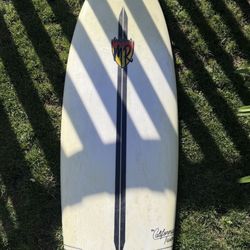 Lost Mayhem MR California Twin Surfboard 