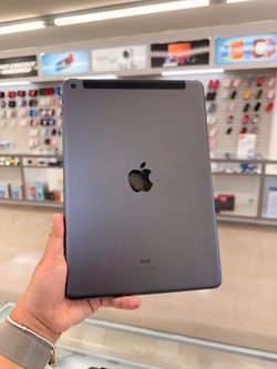 iPad 9th gen 64gb WiFi LTE