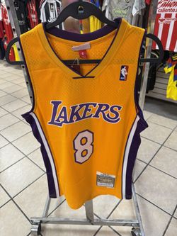 Lakers Jerseys 🏀