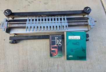 Leigh Dovetail Jig for Woodworking $50. Pick-up In Aurora.