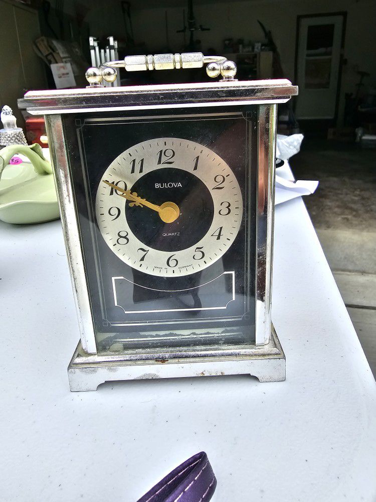 Vintage Bulova Clock