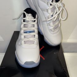 Air Jordan 11 Legend Blues 