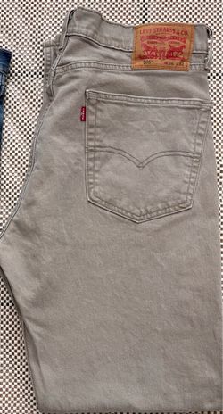 Men’s Levi’s Jean Size 36x32  ( great condition)