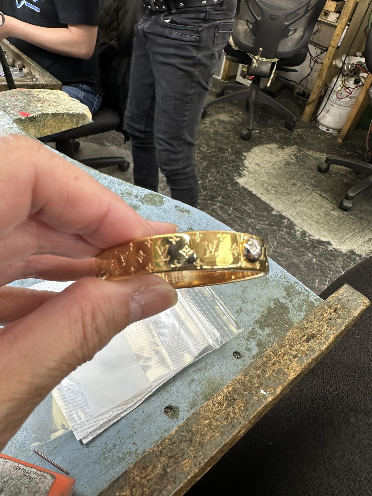 Nanogram bracelet Louis Vuitton Gold in Other - 35698474