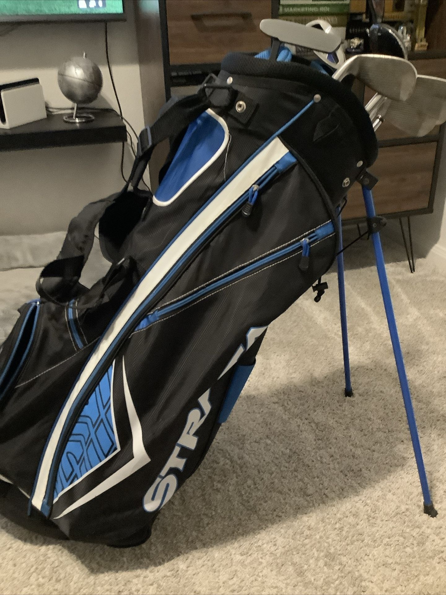 Strata Golf Bag + Clubs