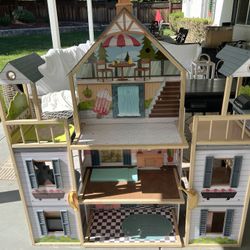 Doll House