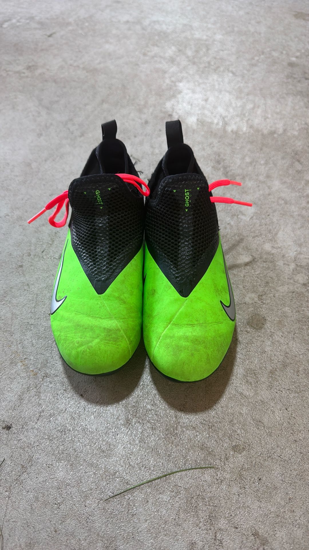 Nike Phantom Outdoor Cleats