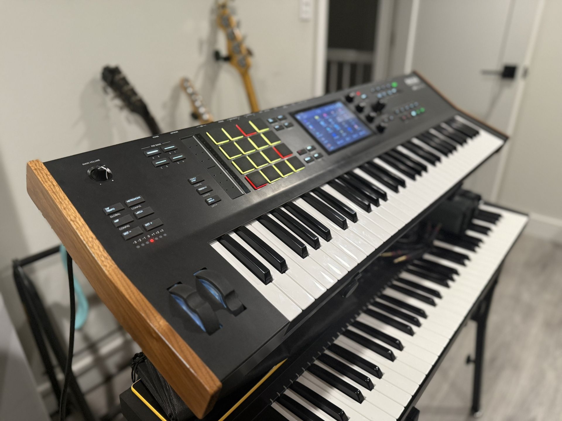 AKAI MPC Key 61 In MINT Condition 