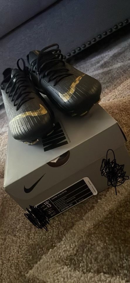 Soccer Shoes For Sale